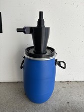 Zyklonen Abscheider mit Blauer